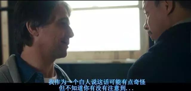 别为美联航*力暴**赶客辩护了,一小撮美帝人就是有歧视病