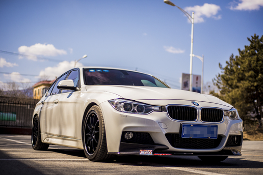 宝马316i有17款的吗,宝马316i值不值得入手