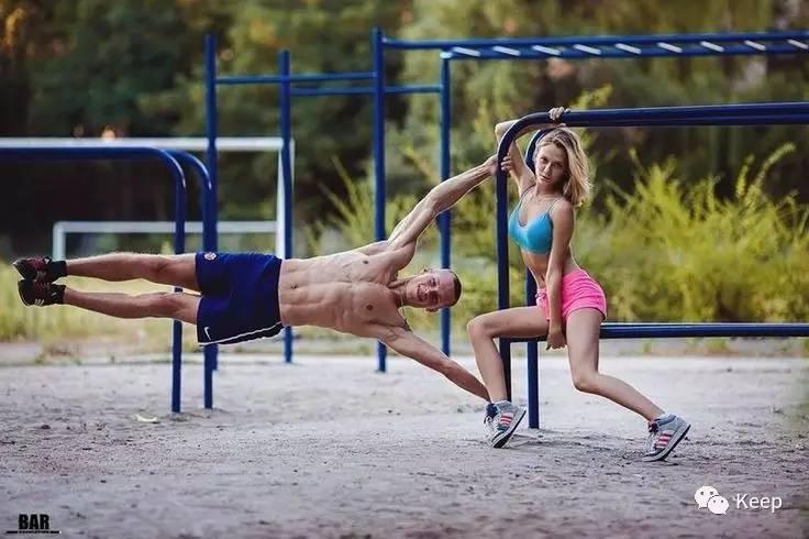 活肌肉死肌肉区别,健壮肌肉什么梗