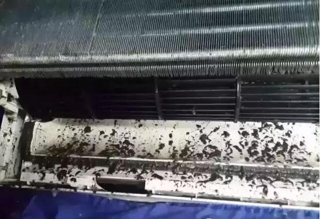 空调散热片脏了怎么回事,空调散热片污染