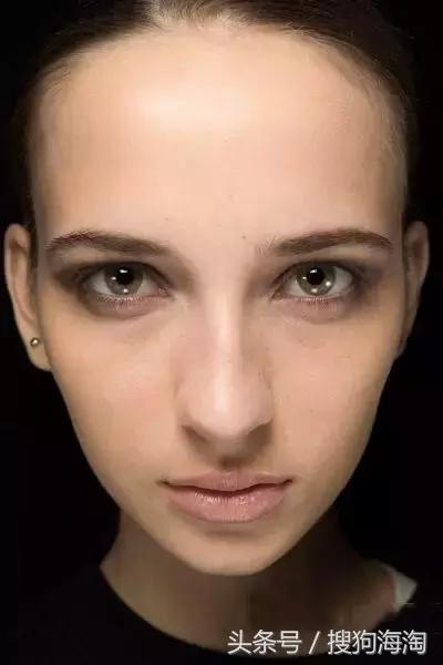 素颜女明星的差别,女明星素颜之间的差别有多大