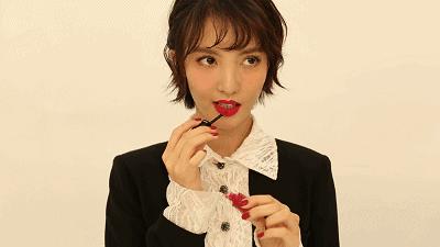 热门大牌唇釉试色小清新,网红如花的直播