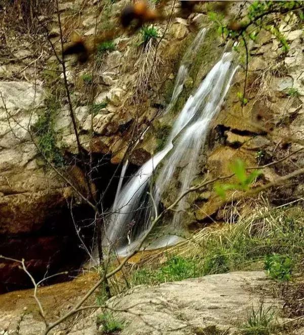 不亚樱桃沟、赛过杏花谷的洪庆墨玉河竟然没多少人知道！