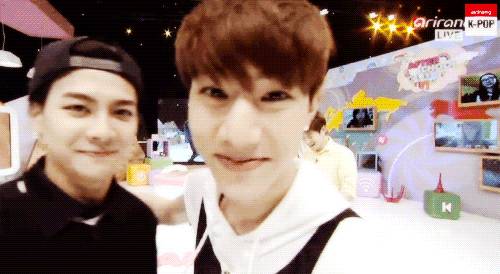 白敬亭吻戏王嘉尔,萧敬腾白敬亭王嘉尔三人关系