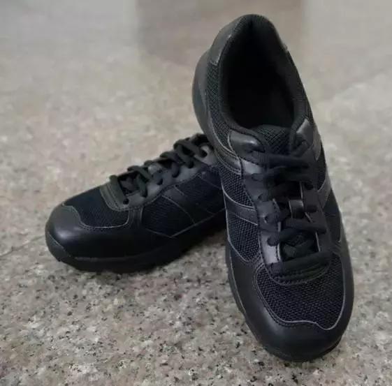 什么军鞋穿着舒服,中国人的集体记忆700字以上