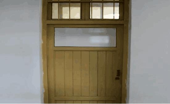 卫生间特别小没窗户怎么解决臭味,没窗户的卫生间有味咋办