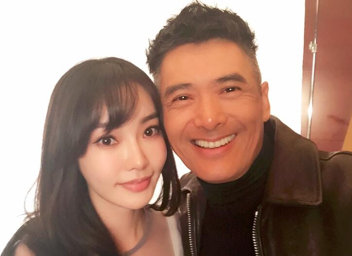 王晶最近携手的两位女明星是谁,王晶的晶女郎传奇是否还能再续