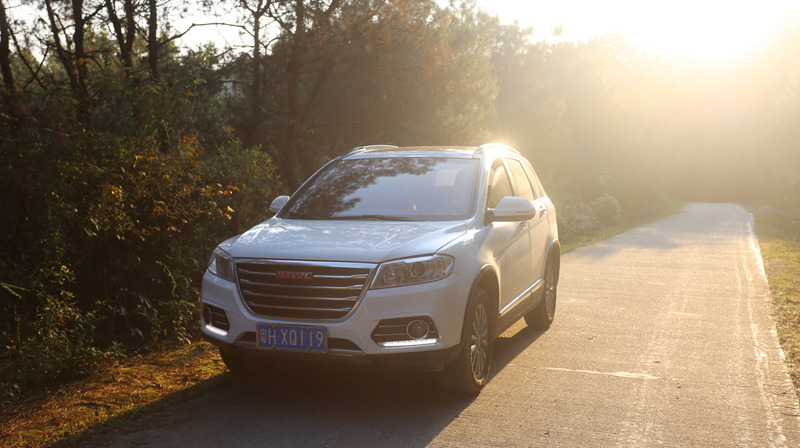 2017款哈弗h6红标2.0t智尚版评测,哈弗h62017款红标1.5t精英型油耗