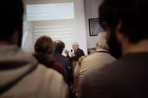 佛学为什么和科学有这么多的相似,解密科学与佛学的相通之处