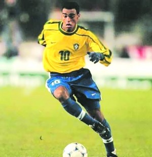 宸磋タ缁濅笘澶╂墠,宸磋タ澶╂墠闄ㄨ惤