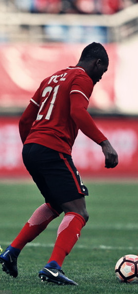 辽足后卫,辽足阿萨尼任意球