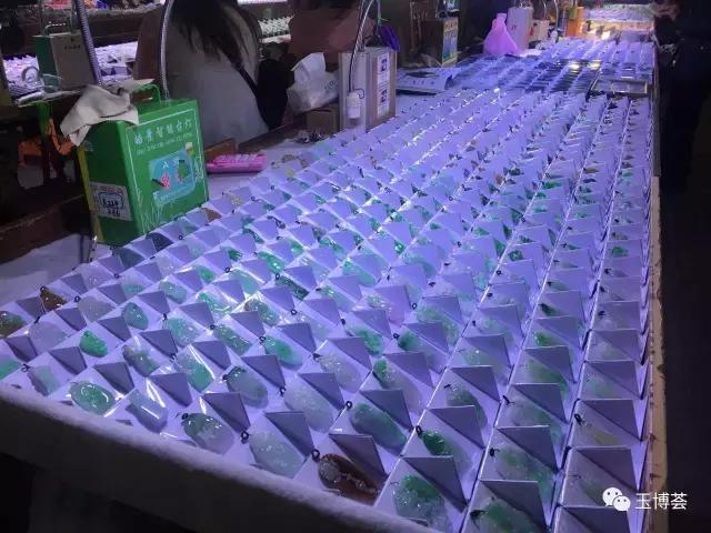 直播卖翡翠的套路和方法,直播卖玉石翡翠