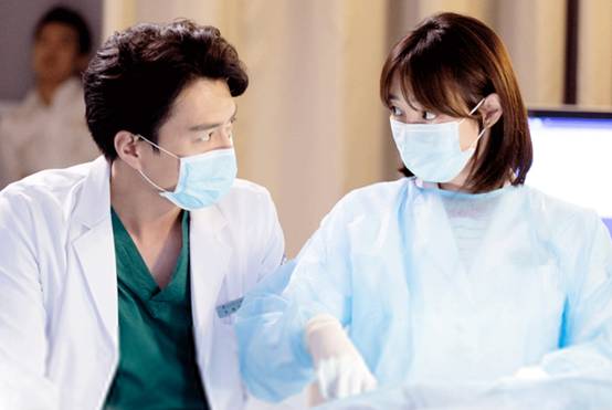 凭良心操刀：除《外科风云》还有哪些医患剧