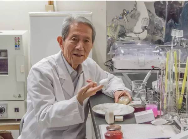 日本女生如何保养皮肤 (为什么日本女生皮肤都特别好)