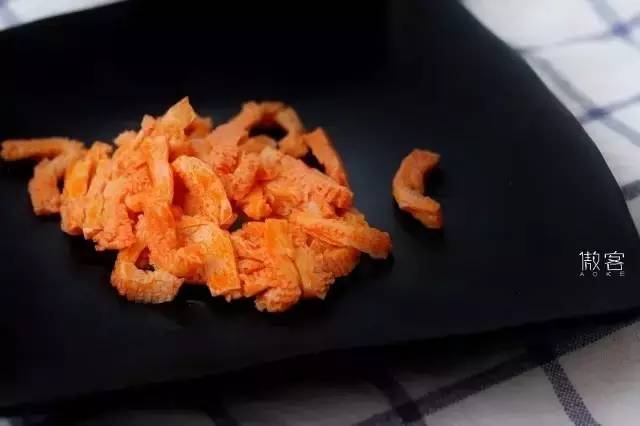 卫龙辣条逗比评测,卫龙15种辣条大评测