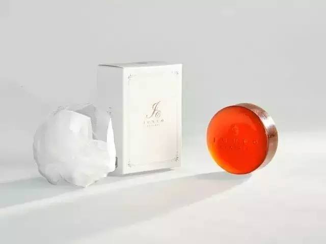 日本女生如何保养皮肤 (为什么日本女生皮肤都特别好)