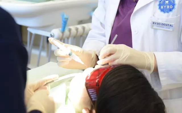 拜博洗牙如何,拜博超声波洗牙和舒适洁牙的区别