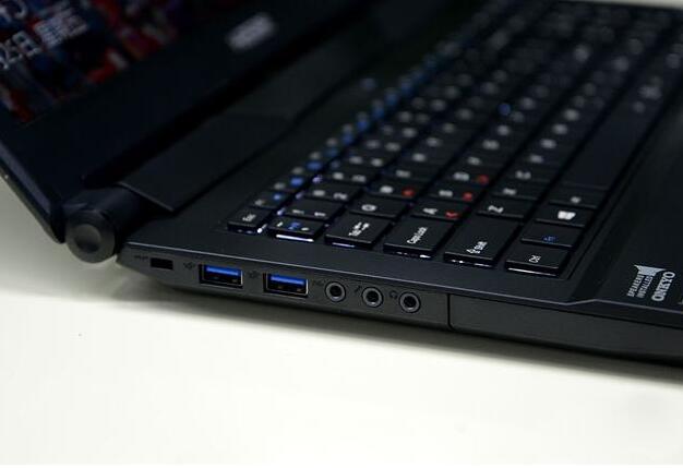 尚能饭否？i7-6700HQ蓝天模具战神本，表示不服