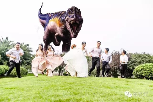 周迅拍照写真犹抱琵琶半遮面,周迅红毯年轻造型图片