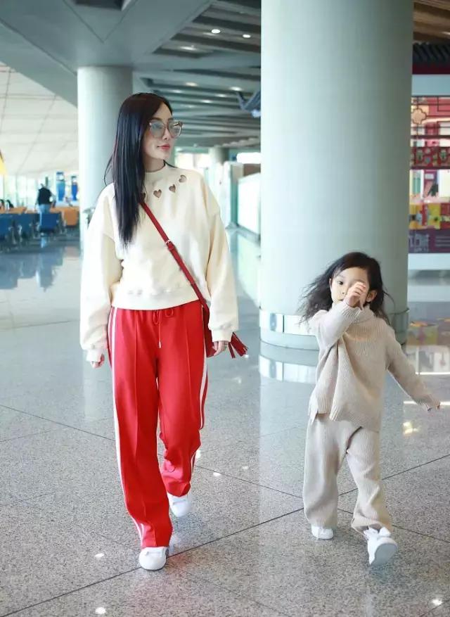 全网爆款小白鞋来啦,小白鞋正品推荐