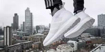 有袜套的鞋怎么搭配,适合搭白袜套的鞋