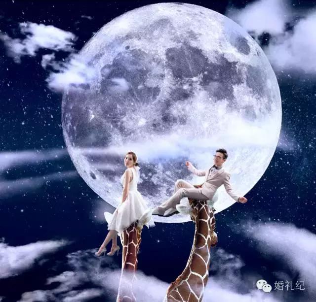 周迅拍照写真犹抱琵琶半遮面,周迅红毯年轻造型图片