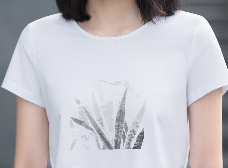 简约又时尚的t恤穿搭,最时尚的短袖t恤又百搭