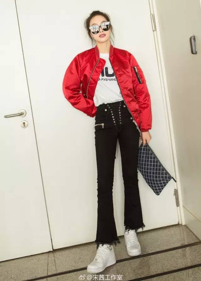 好看的卷裤脚裤子,别再穿阔腿裤了2019年流行这4条