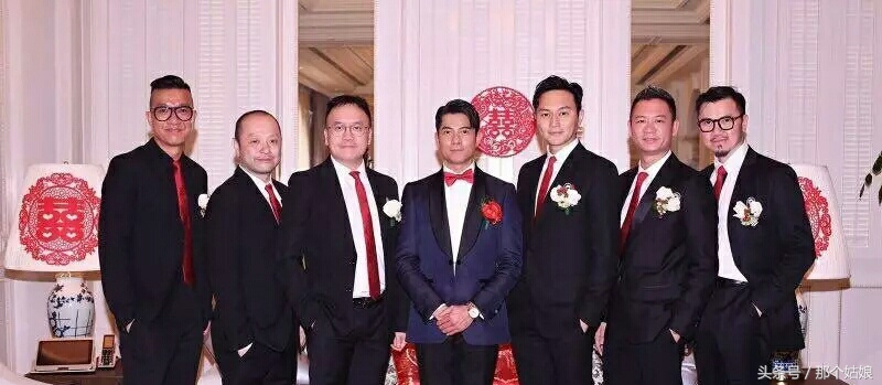 方媛几岁成为天王嫂的 (方媛和天王嫂合影)