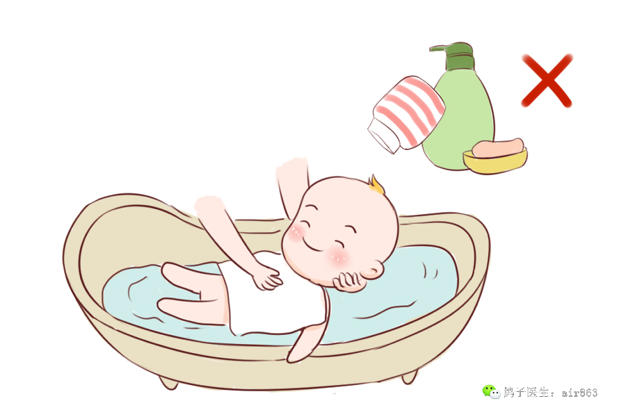 她用澡巾给宝宝搓灰，却没想到宝宝却得了皮肤病！