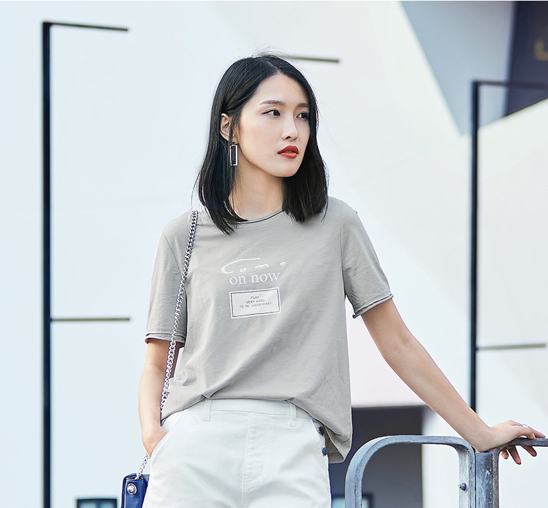 t恤有印花修身,t恤印花风格有哪些