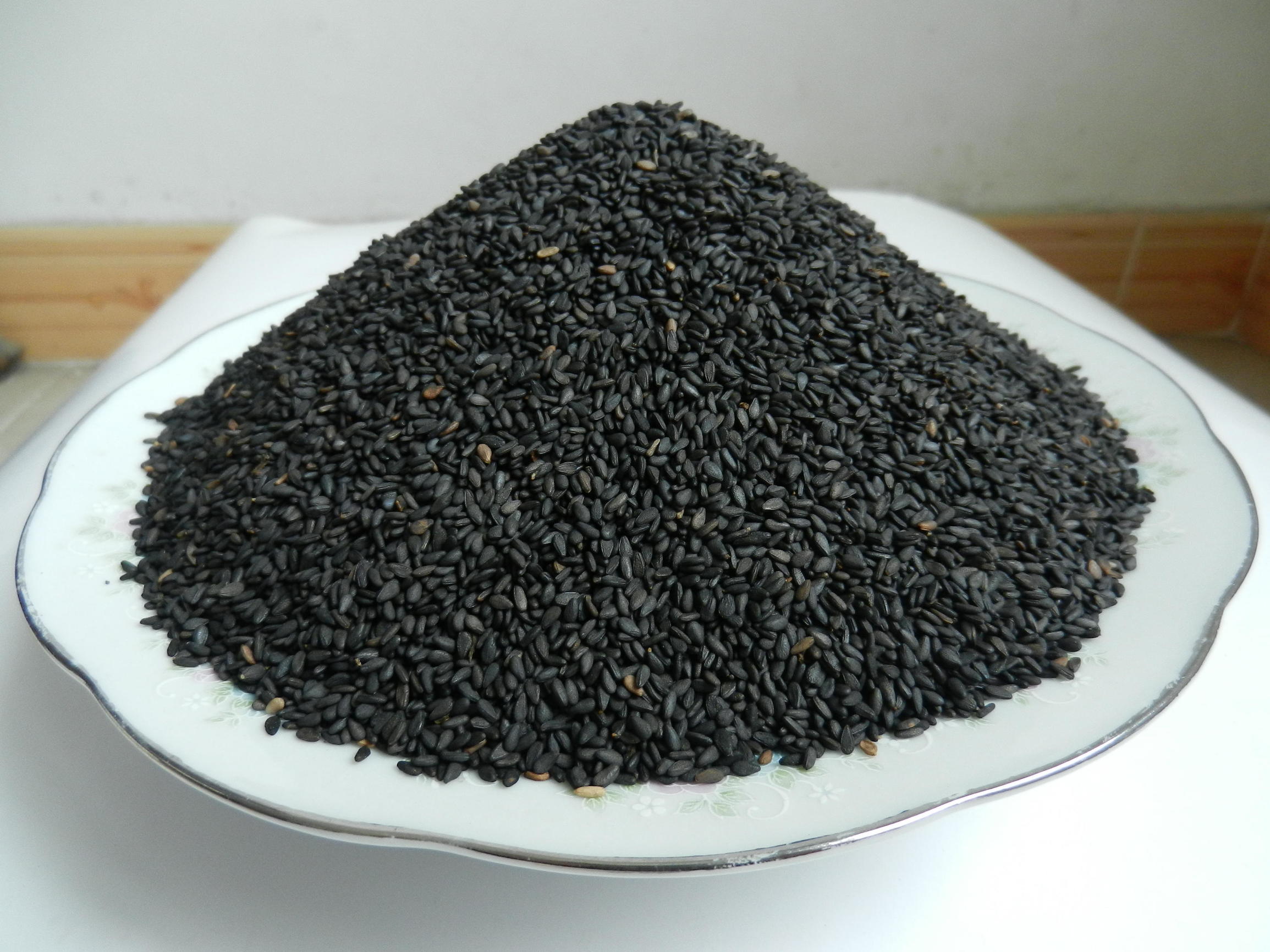 孕期不爱吃坚果吃什么营养品,孕期不爱吃水果对宝宝有影响吗