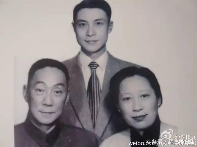 西游记三十年再聚首杨洁六小龄童,西游记杨洁六小龄童