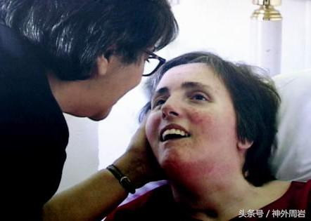 梦到植物人和正常人一样了,植物人促醒什么意思