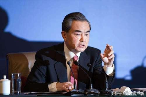 法国大选勒庞与马克龙差距 (法国大选马克龙勒庞民调领先)