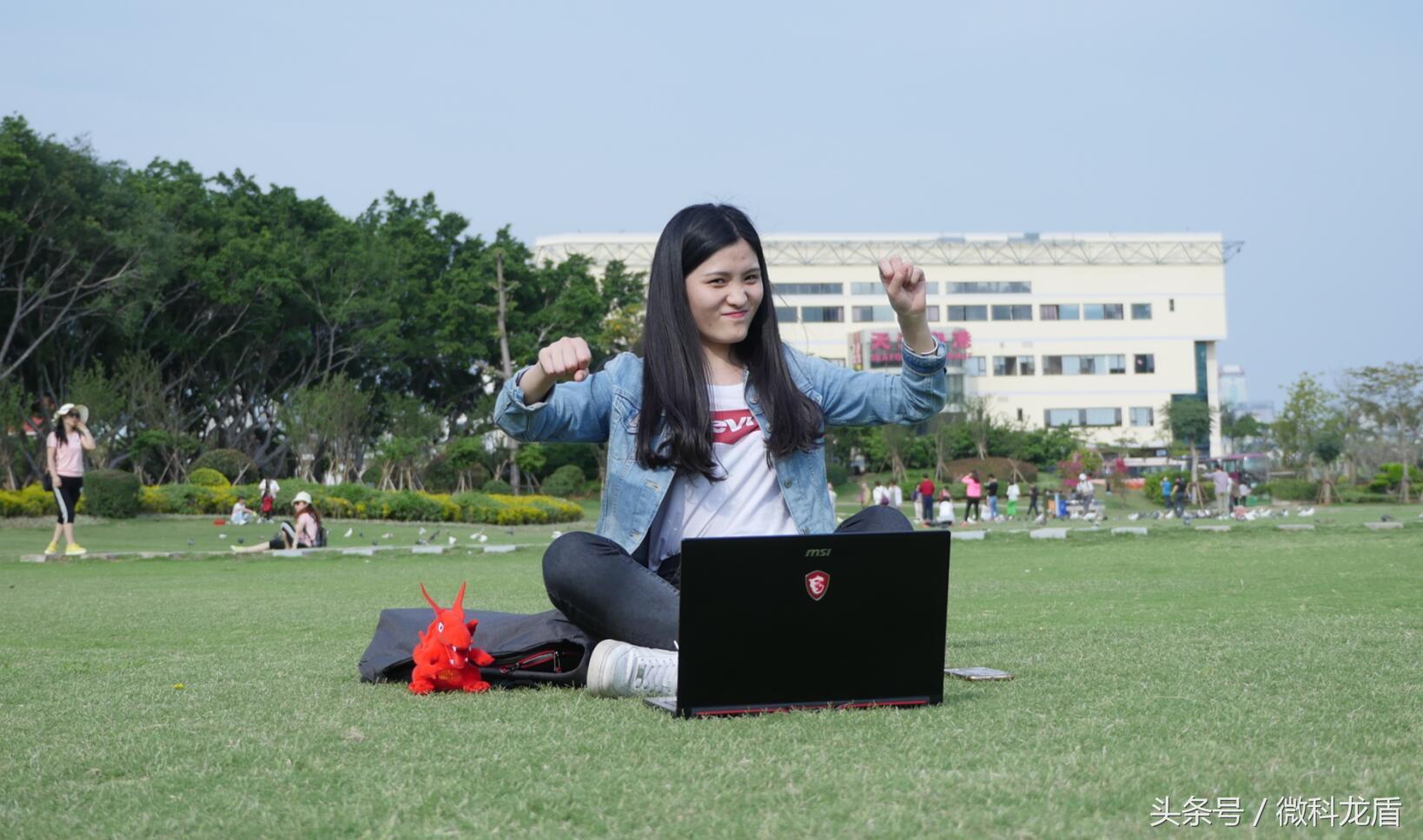 微星超薄游戏本,最薄游戏本