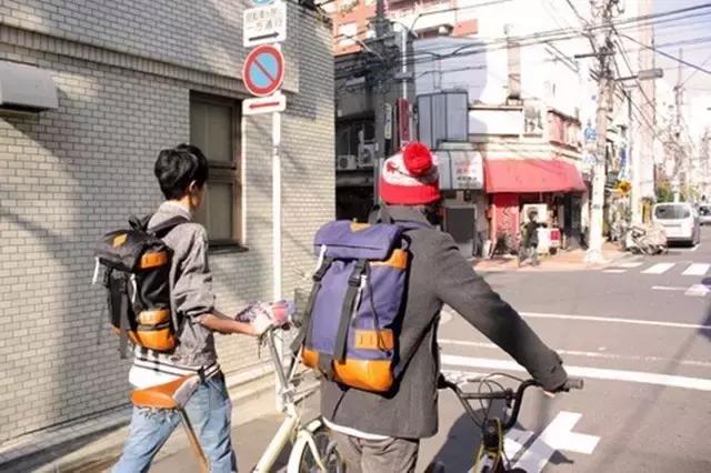 20款好看又实用的女士双肩包推荐,刘雯斜挎休闲包