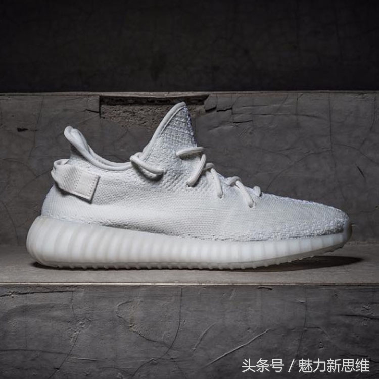 即将发布的黑色椰子350值得买吗,纯白椰子350开箱