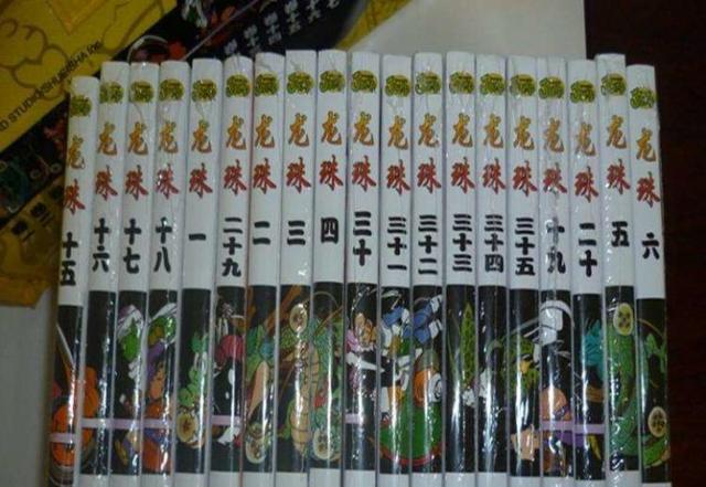 企鹅娘吐槽：你最喜欢看哪部作品的同人本呢？