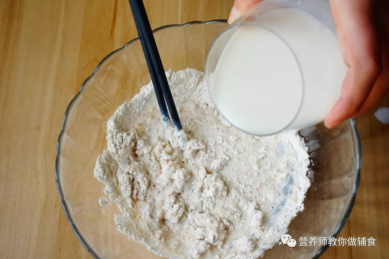 宝宝感冒咳嗽期间适合吃哪些辅食,宝宝生病没食欲做什么辅食