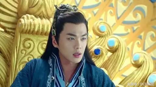 打了腮红之后更丑了,感觉打了腮红更丑了