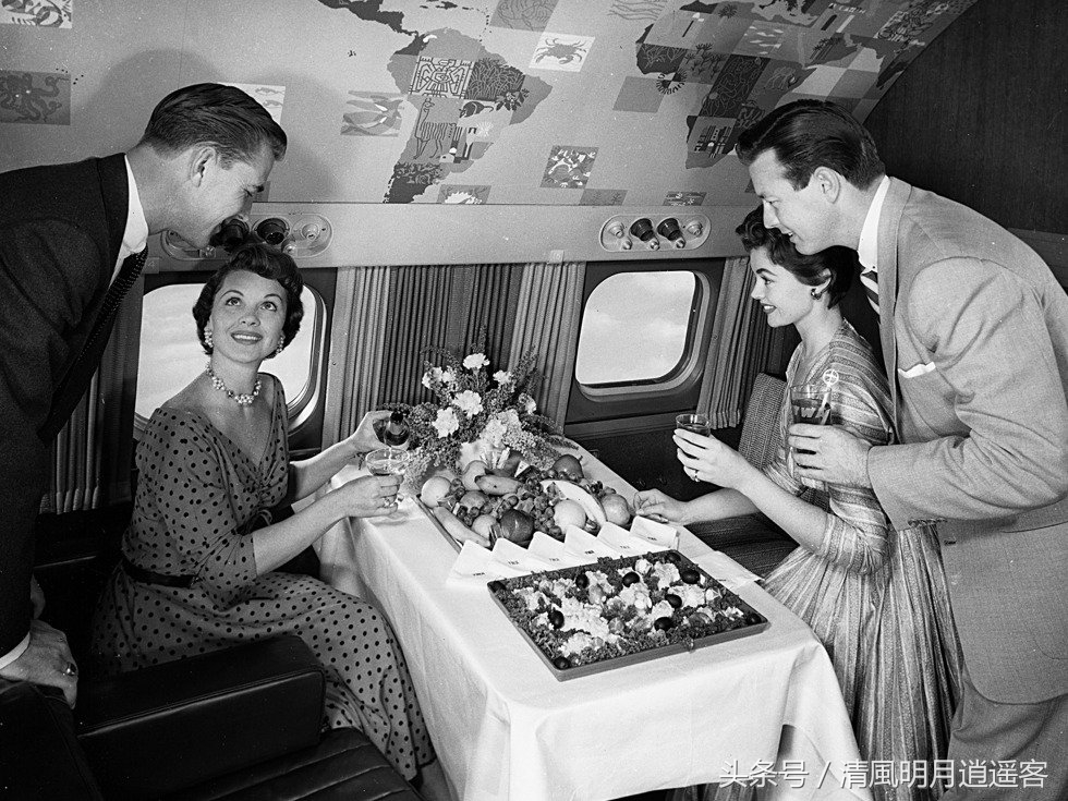 飞机头等舱服务,飞机头等舱的历史