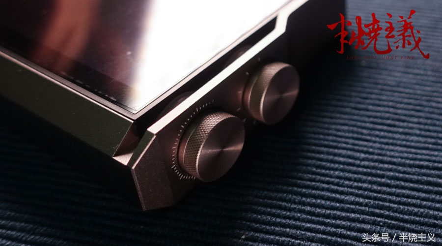 *放播**器中的网红会有怎样的特质呢？