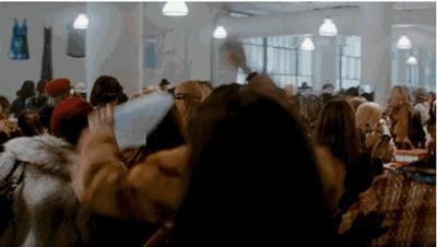 网购跟专卖店价格差距,网购护肤品和专柜哪个好