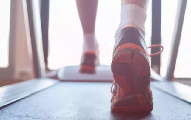 央视曝光跑步机质量不合格率近半，劣质品产生后果很严重！