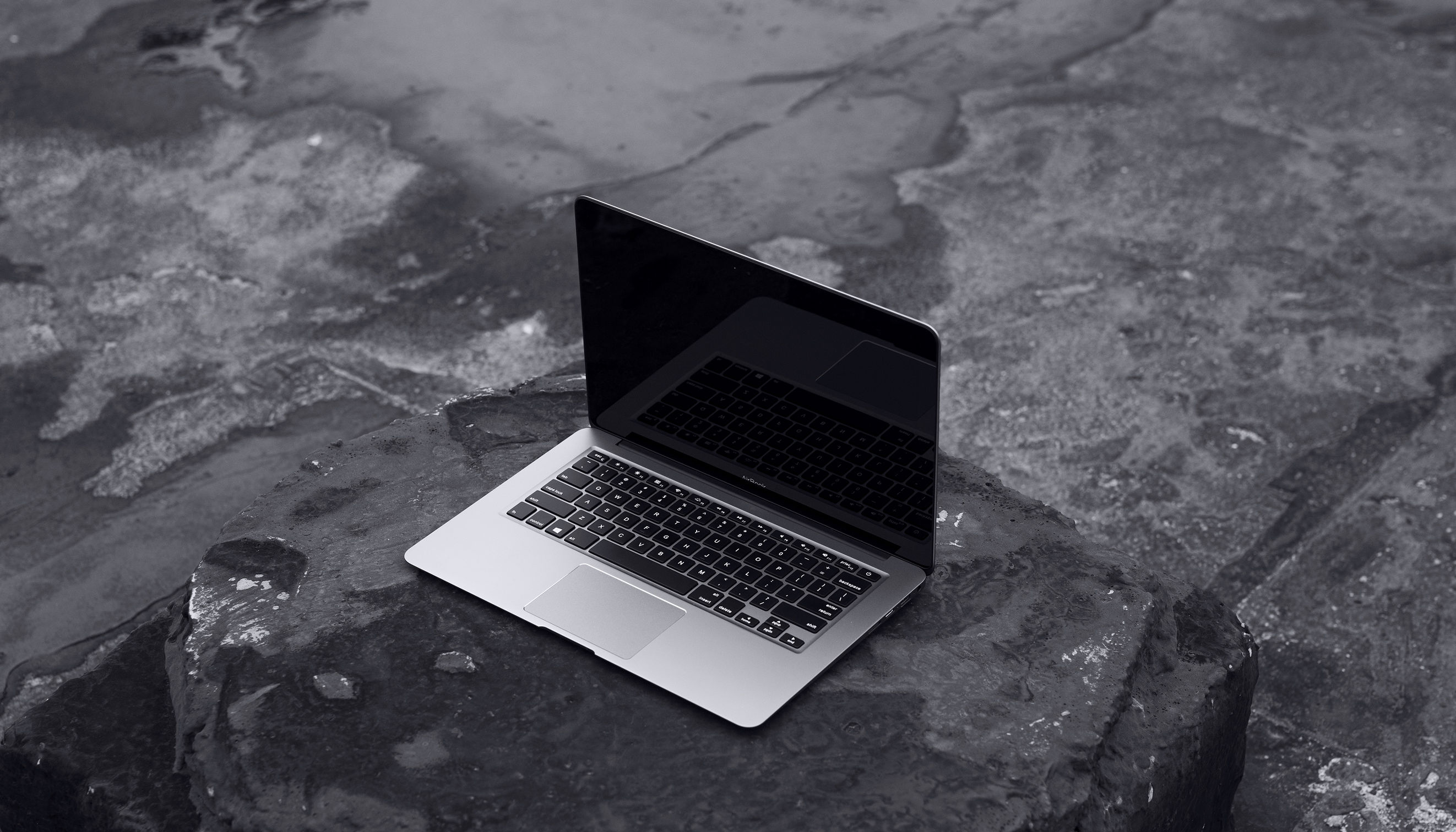 苹果笔记本与联想笔记本比较,联想笔记本与苹果笔记本比较