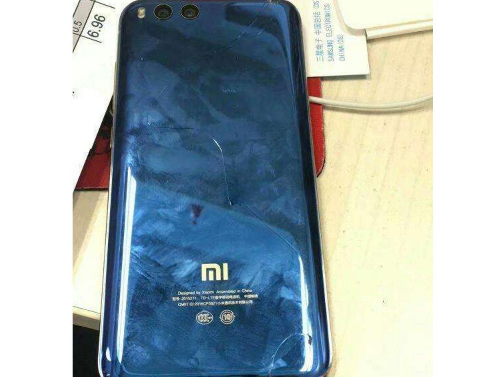 小米意外险升级，摔坏了也能赔，加价可换购新机，支持10款机型