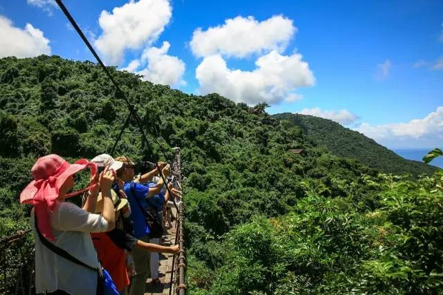 去三亚玩的旅游攻略,错峰去三亚