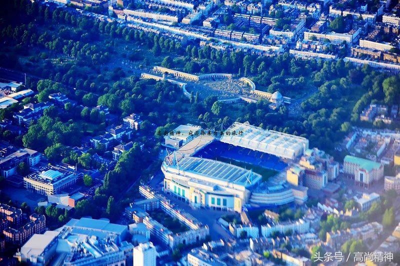 男子踩飞行板飞越英吉利海峡,法国飞人23分钟飞越英吉利海峡