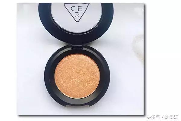 日常基础彩妆需要哪些化妆用品,还有哪些实用的化妆包